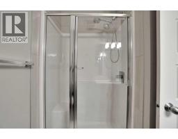 118, 28 Mcdougall Court NE - photo 35