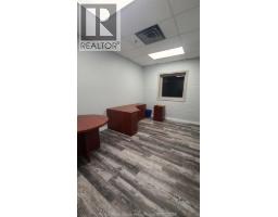 370 Erie Street East Unit# 2b, Windsor, ON N9A3X3 Photo 10