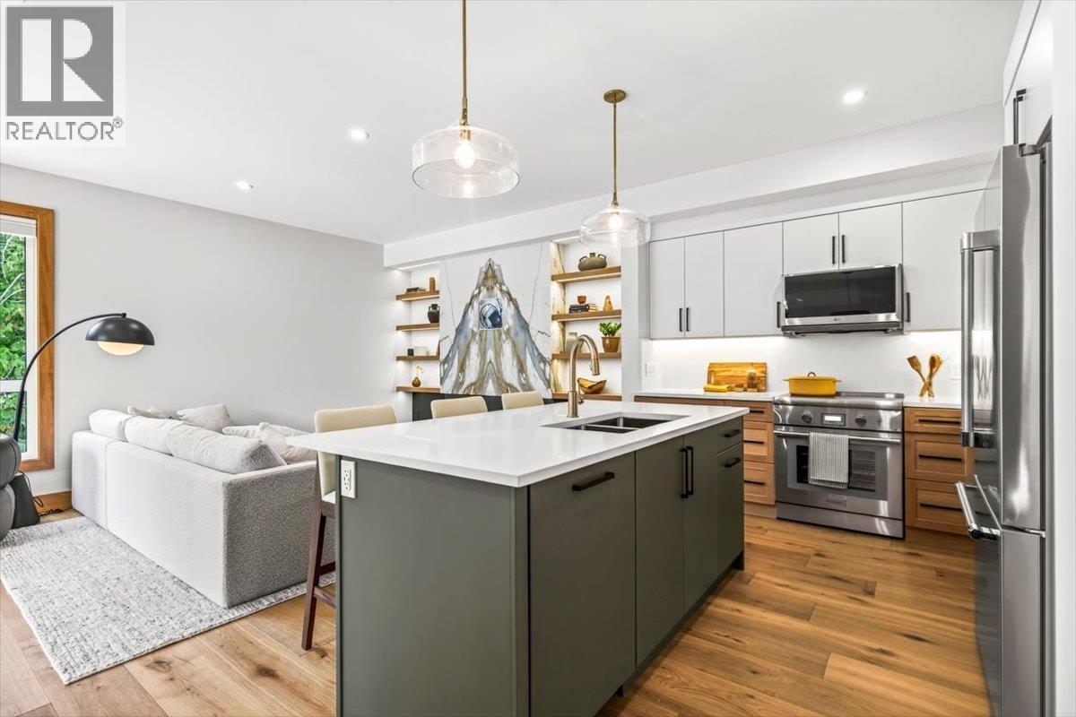 #41 4576 Timberline Crescent - 8