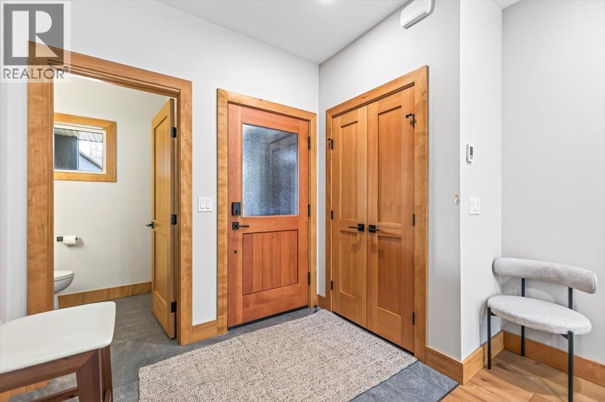 #43 4576 Timberline Crescent - 5