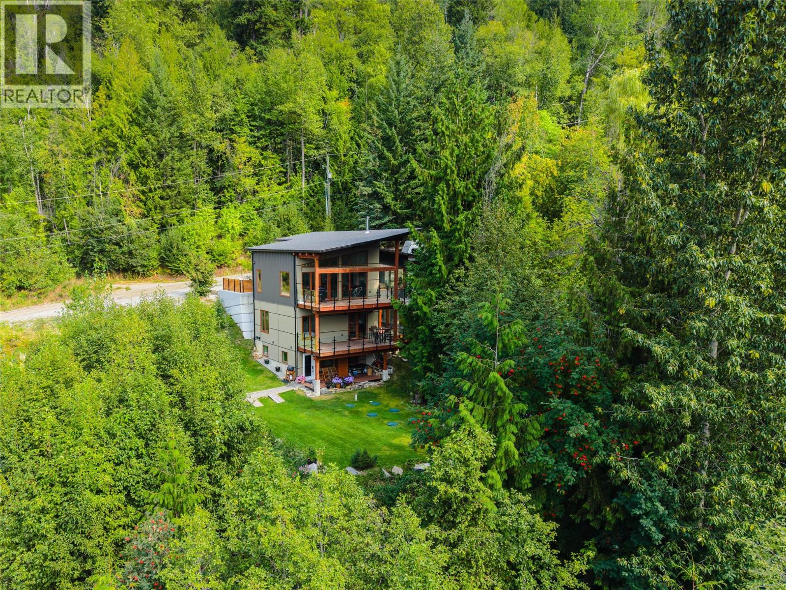 1409 Ash Street - 2