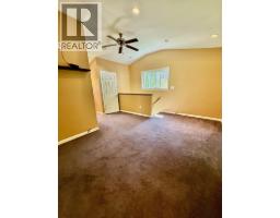 4019 Saunders Road, Passmore, BC V0G2J0 Photo 13