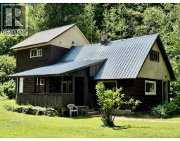 4019 Saunders Road, Passmore, BC V0G2J0 Photo 19