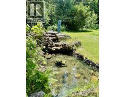 4019 Saunders Road, Passmore, BC V0G2J0 Photo 20