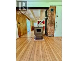 Foyer - 4019 Saunders Road, Passmore, BC V0G2J0 Photo 8
