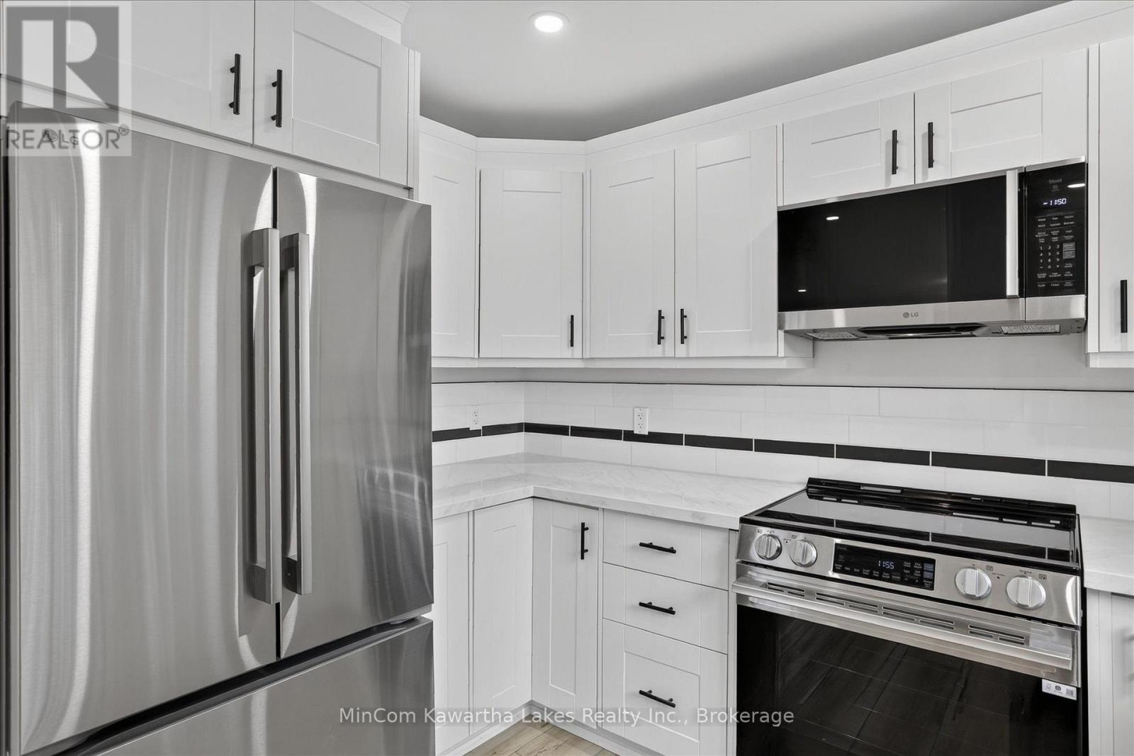 1028 WESTERN AVENUE - Image 14