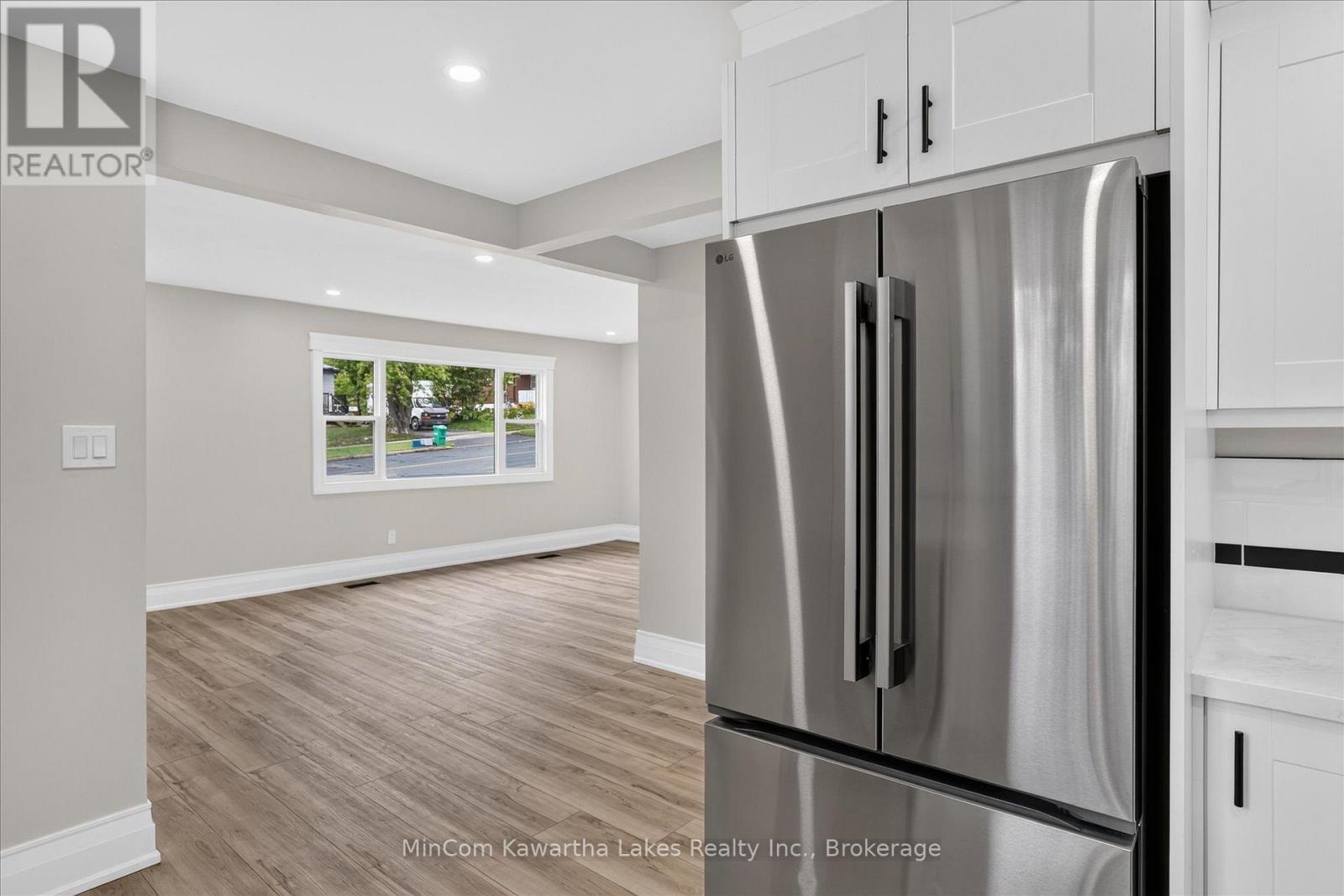 1028 WESTERN AVENUE - Image 16