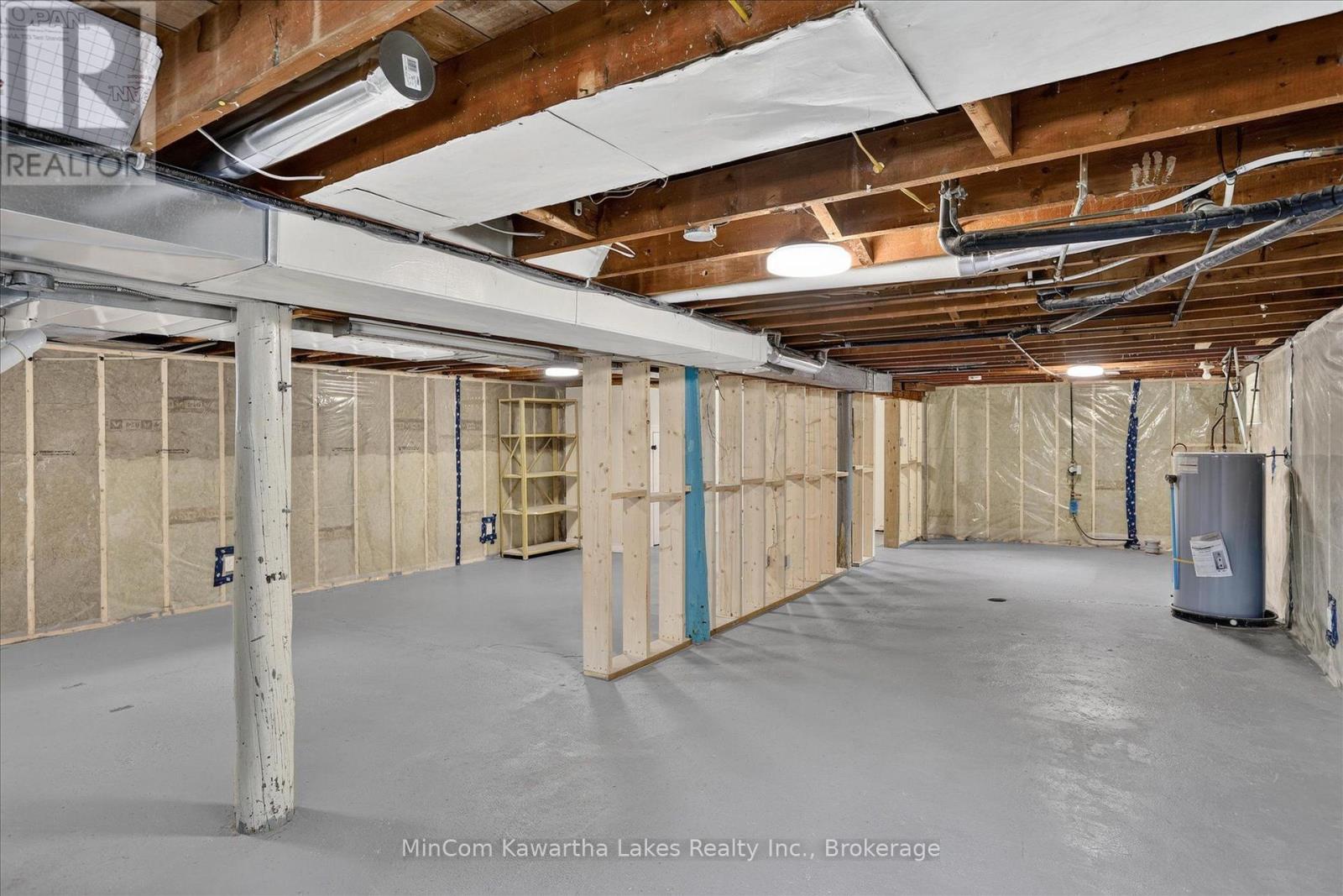 1028 WESTERN AVENUE - Image 30