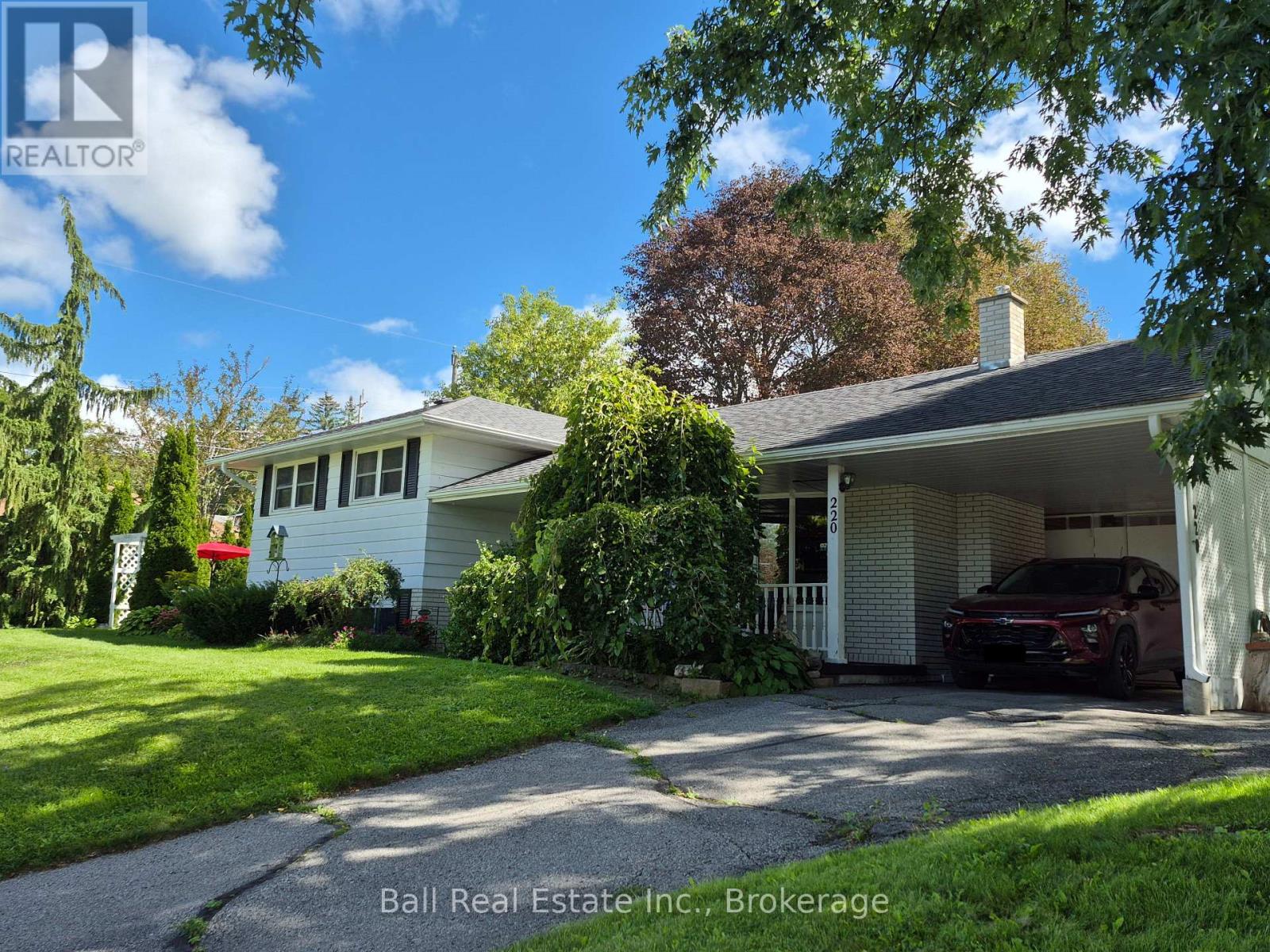 220 IRETON STREET - 2