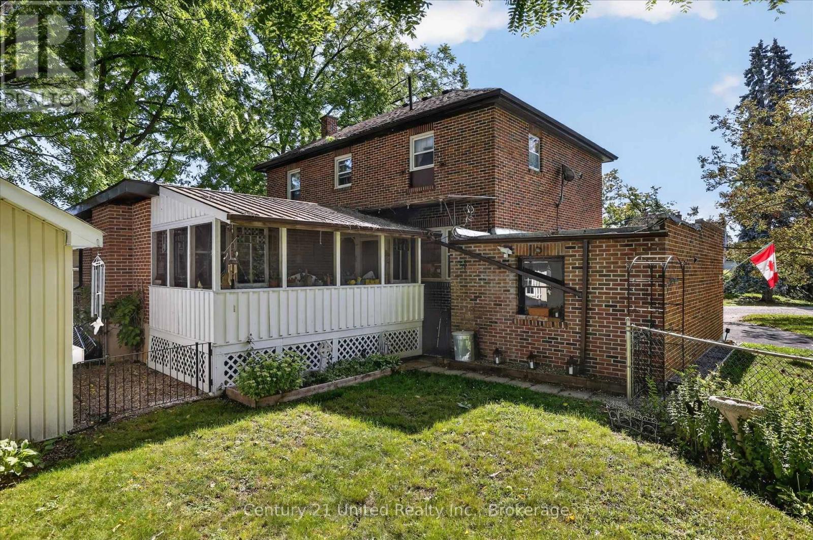 6 MIDDLETON DRIVE - Image 4