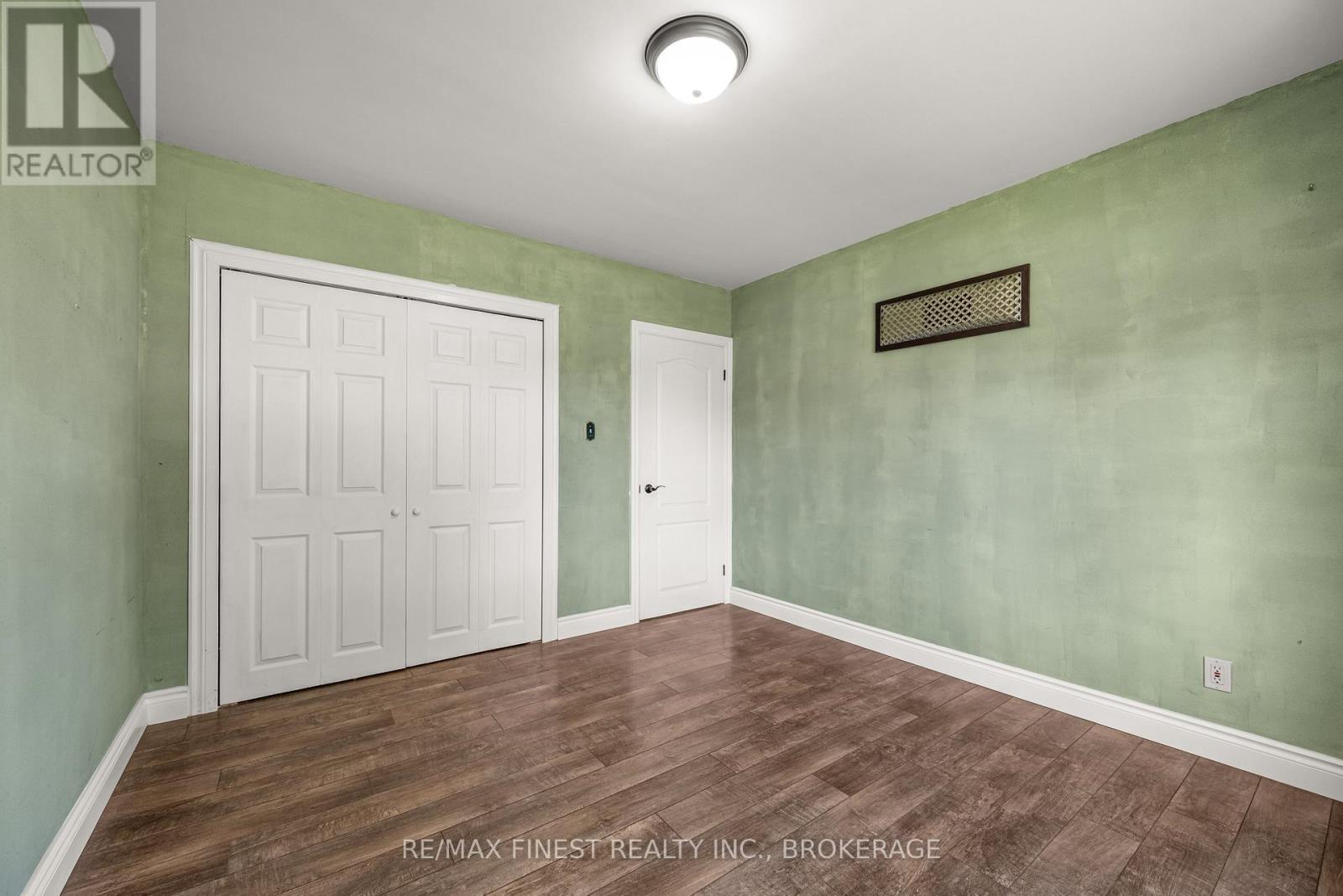 193 HAWTHORNE AVENUE - Image 18