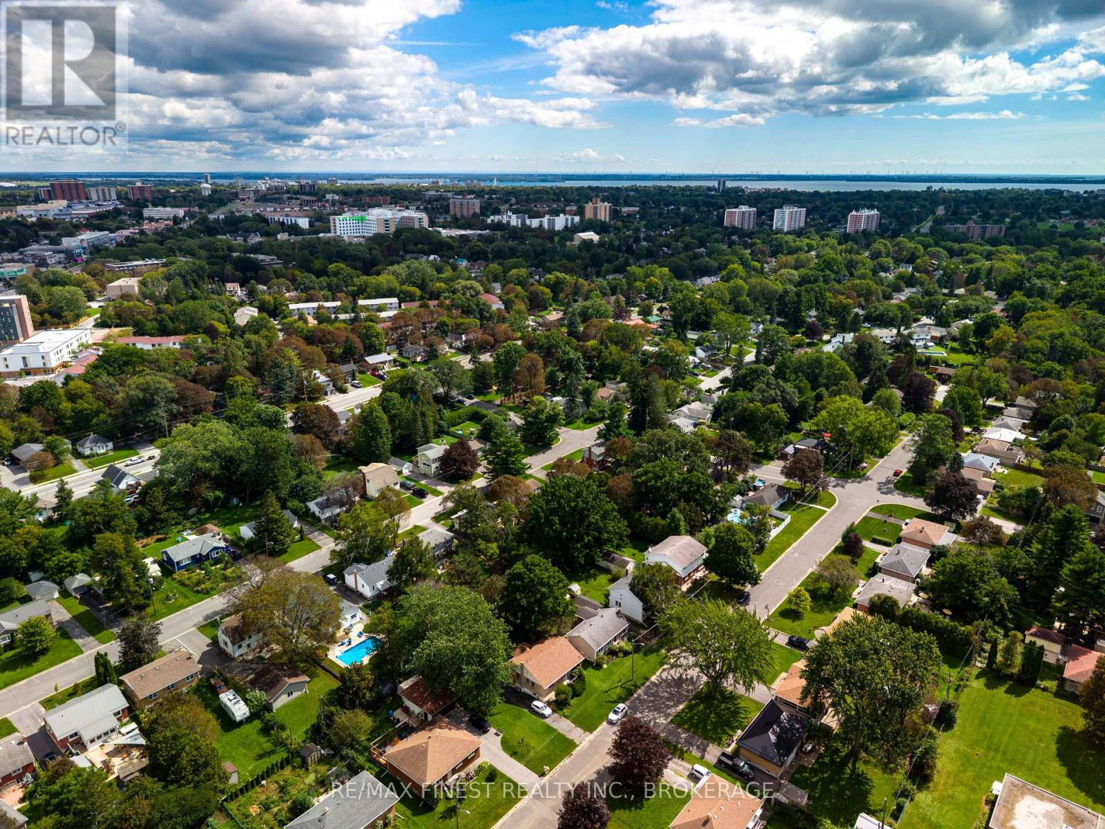 193 HAWTHORNE AVENUE - 38