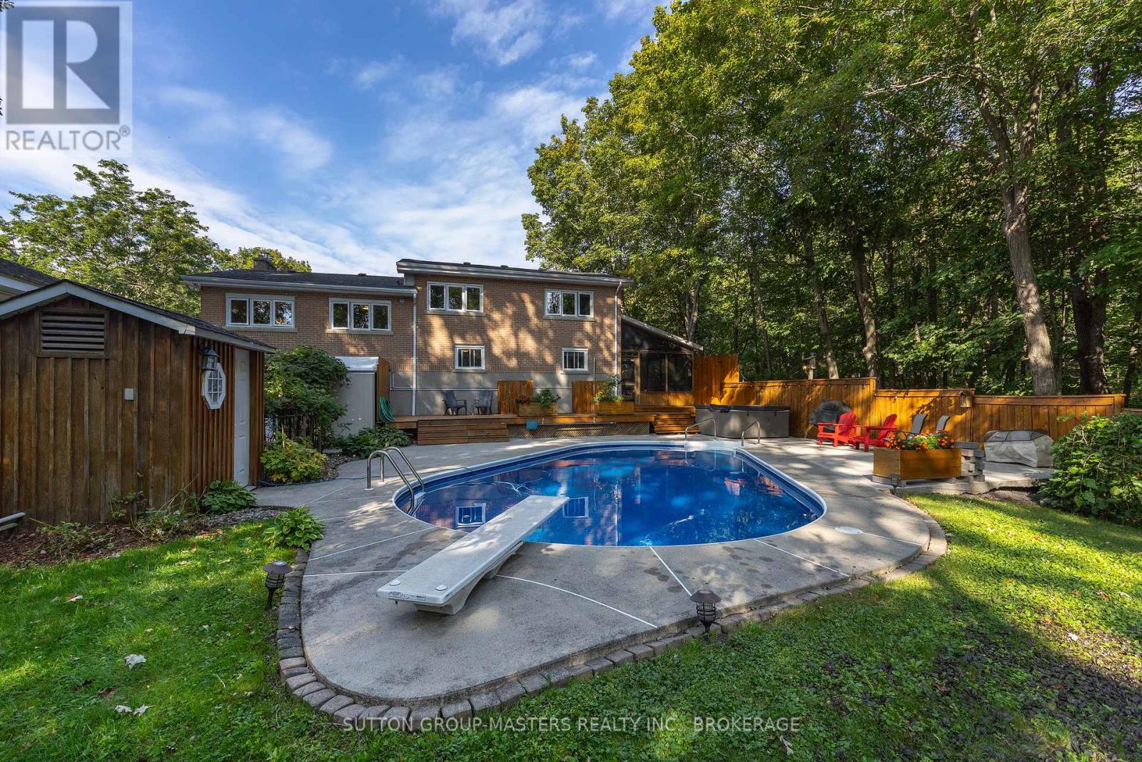 732 CENTRE STREET - Image 10