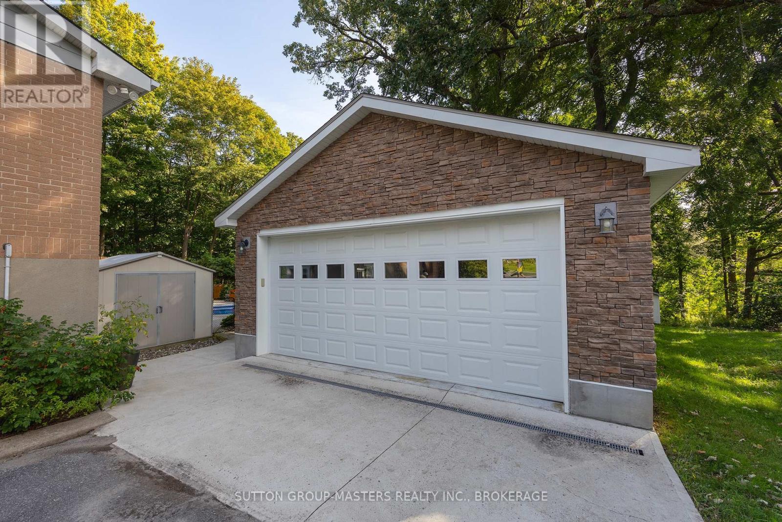 732 CENTRE STREET, Kingston (South of Taylor-Kidd Blvd) — photo 5