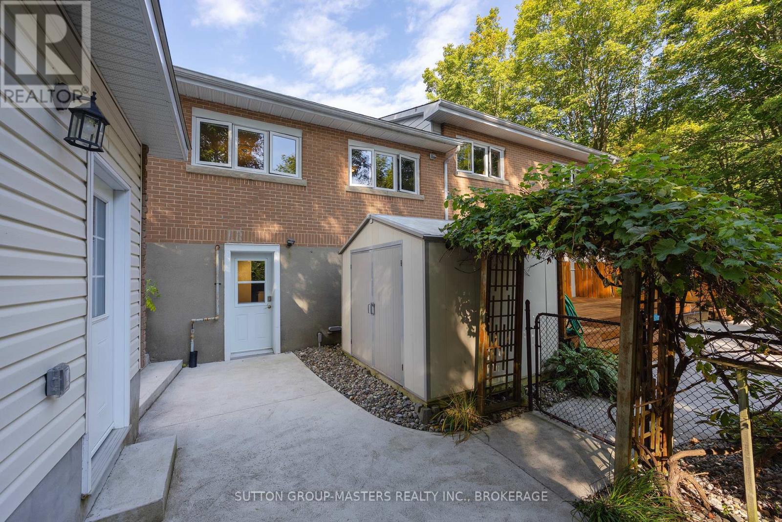 732 CENTRE STREET, Kingston (South of Taylor-Kidd Blvd) — photo 7