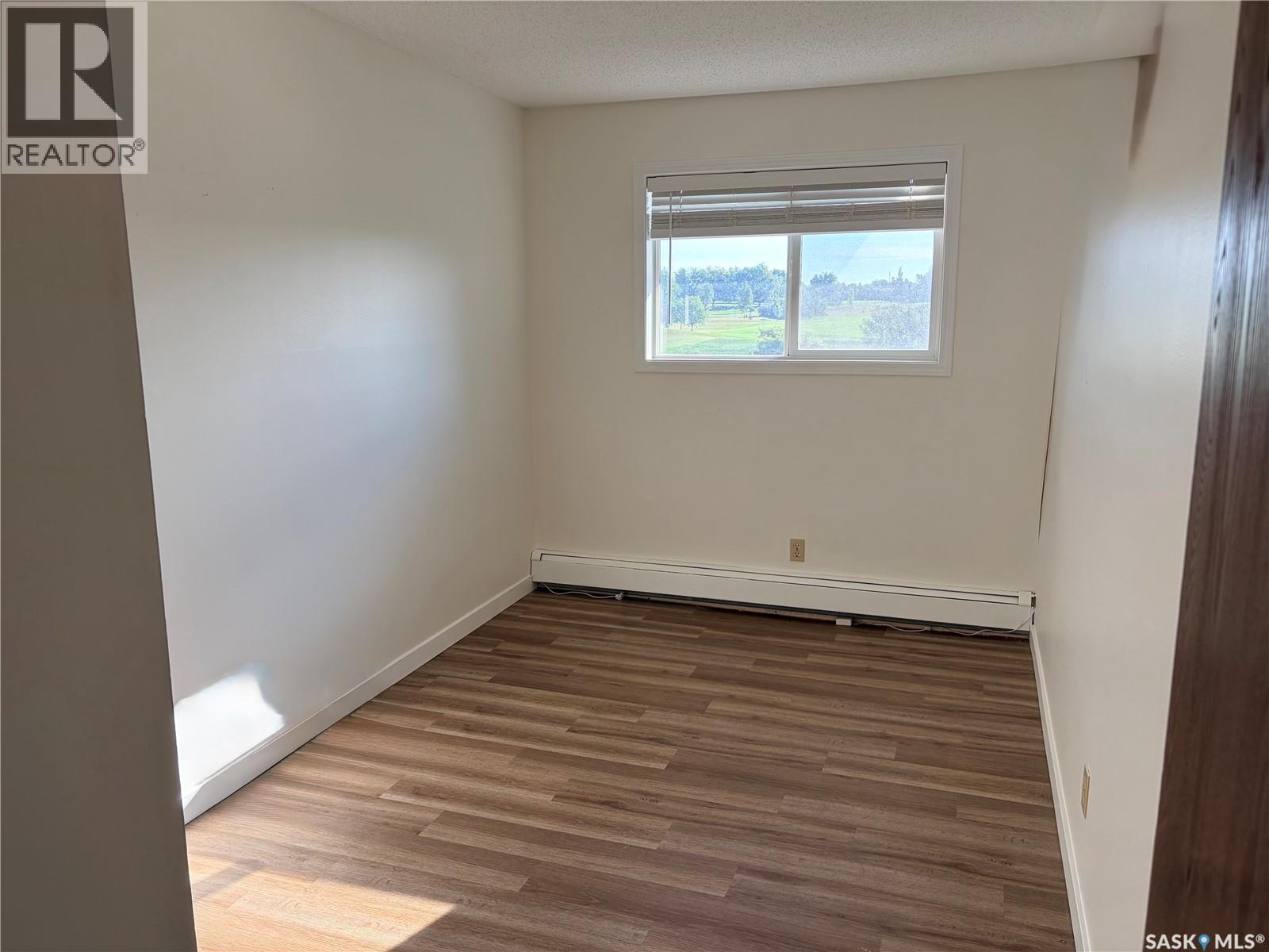 302 419 TAIT COURT, Saskatoon — photo 18
