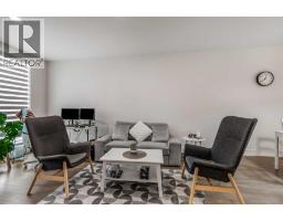 Bedroom - 270 Grassland Boulevard W, Lethbridge, AB T1J5S4 Photo 8