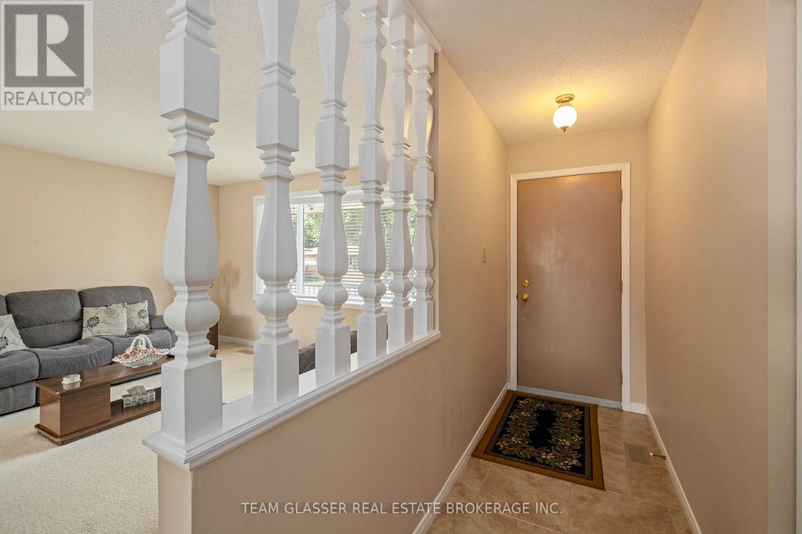 288 FAIRHAVEN CIRCLE, London East (East O) — photo 8