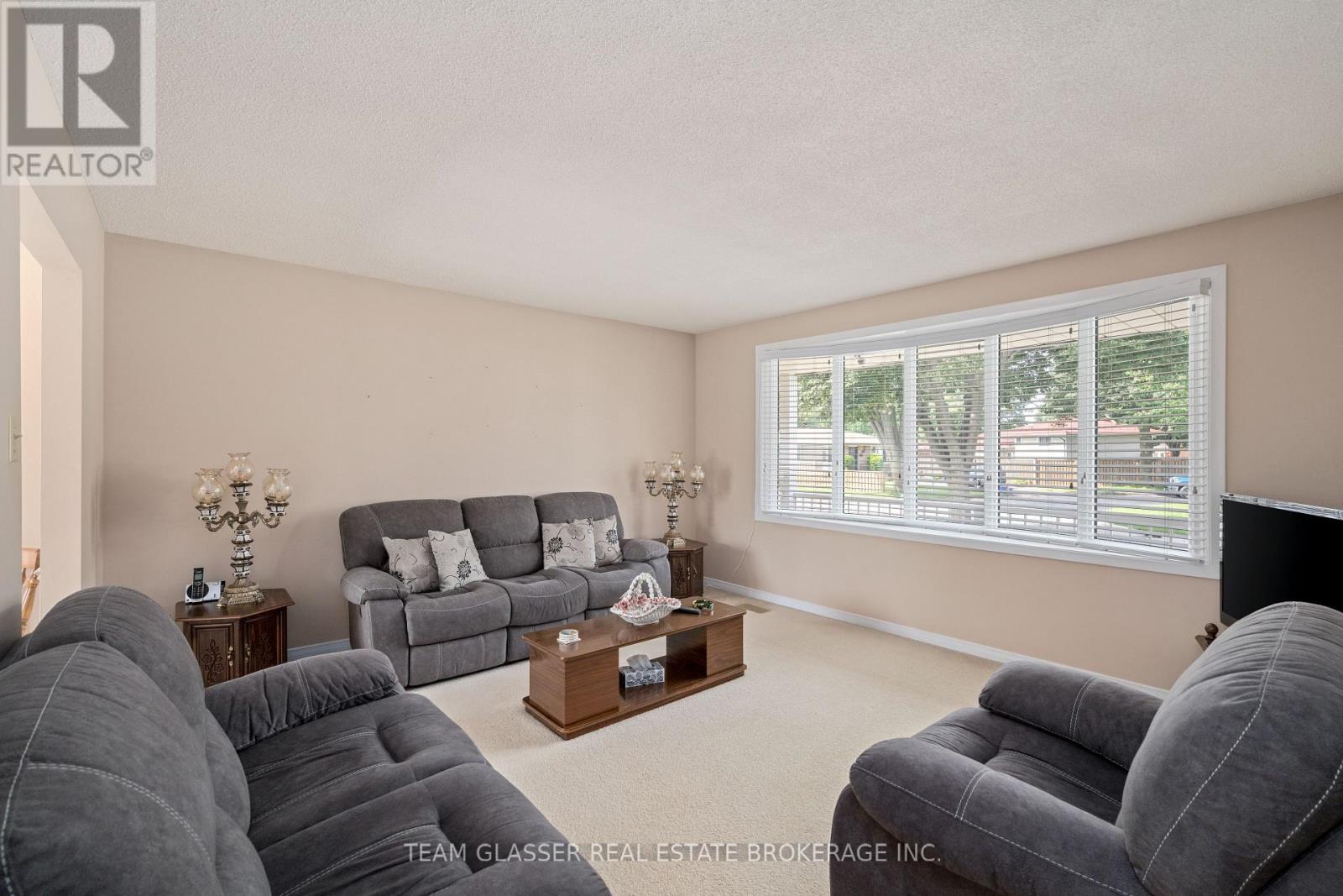 288 FAIRHAVEN CIRCLE, London East (East O) — photo 9