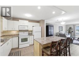Bathroom - 1 - 151 Bonaventure Drive, London East, ON N5V4M1 Photo 8