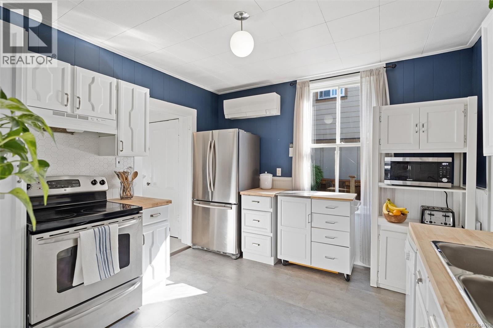 1122 North Park St - Image 18