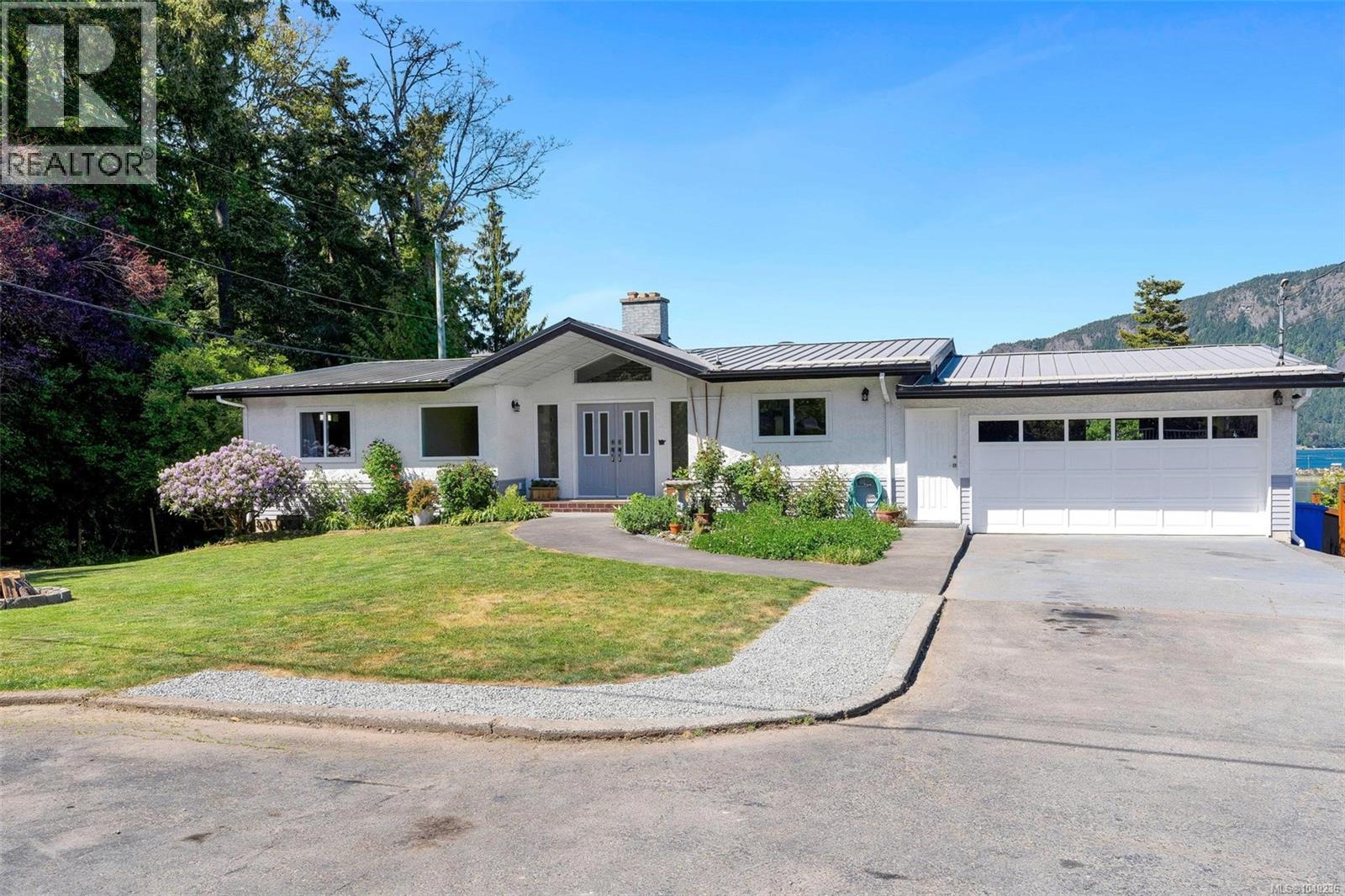 1876 Wessex Rd - Image 57