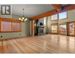 Kitchen - 148 Stemwinder Drive, Kimberley, BC V1A2Y5 Photo 8