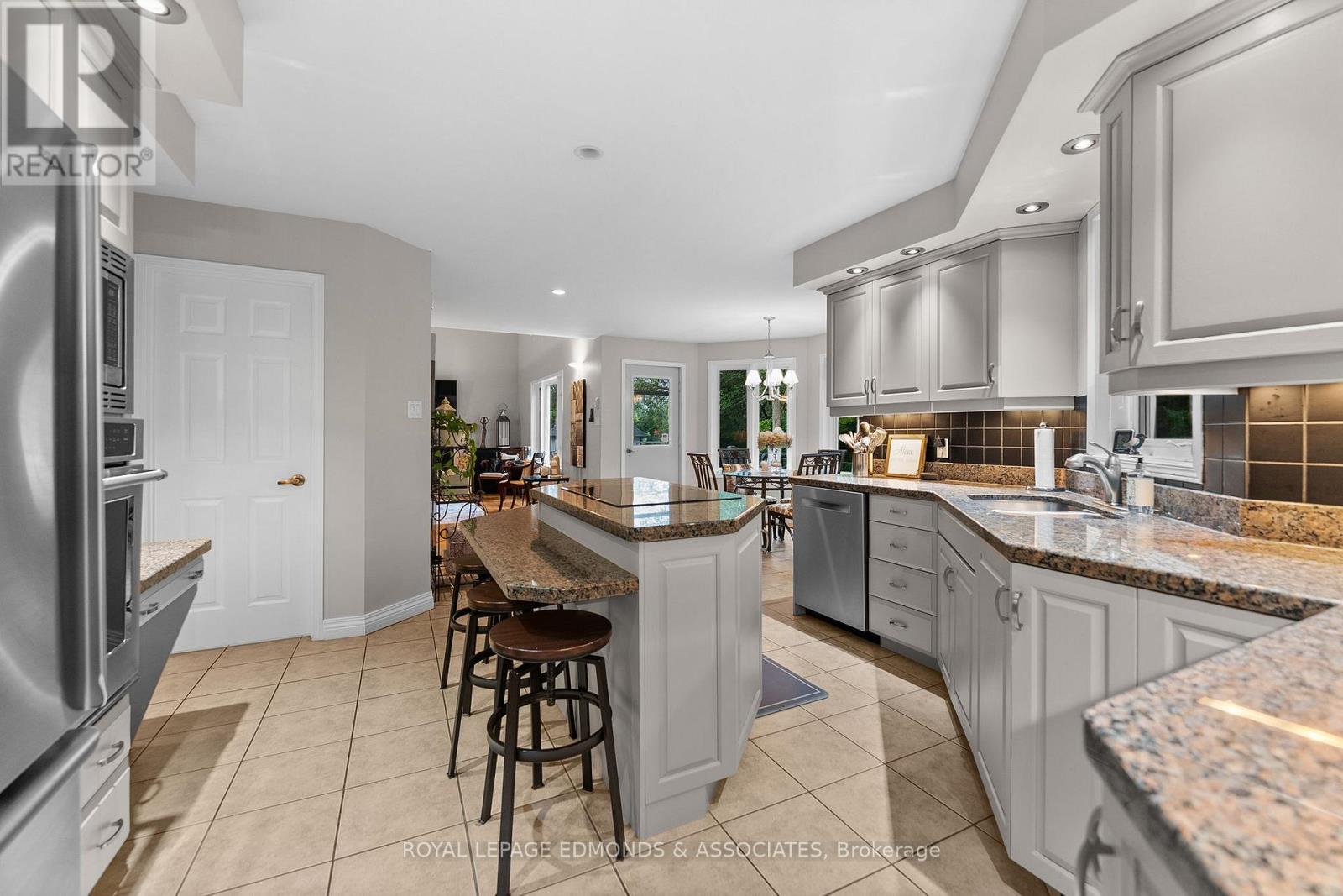 131 OWENS STREET - 14