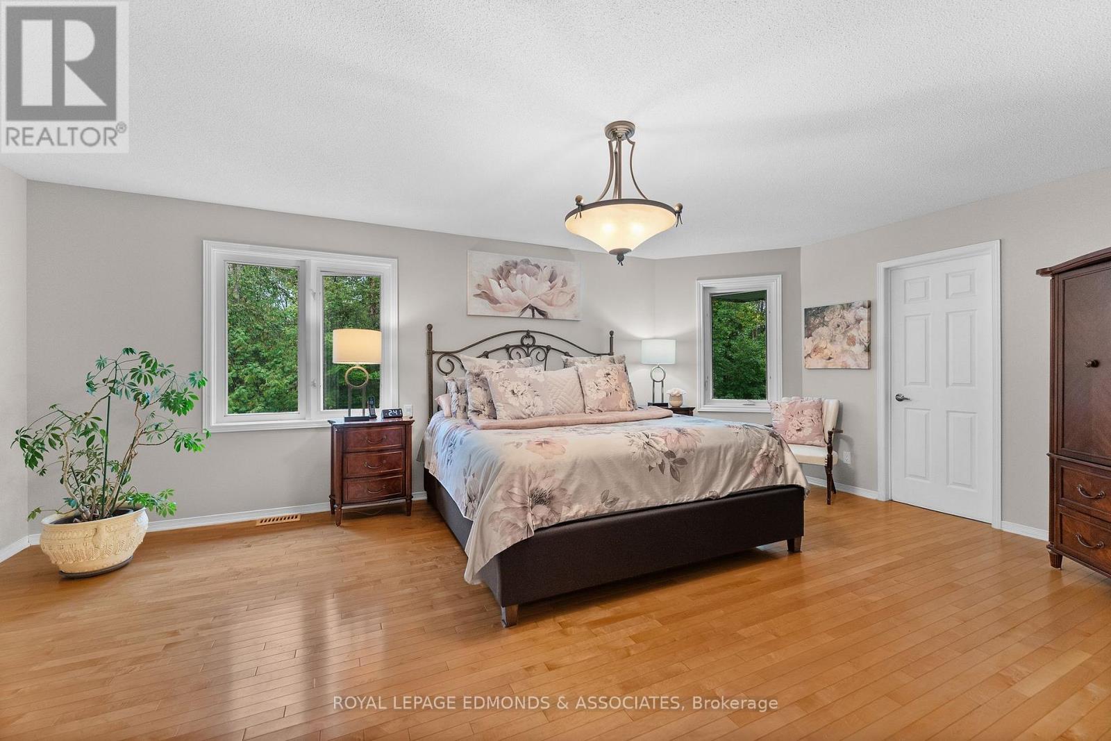 3 Bed, 3 Bath House for Sale in Pembroke – 131 OWENS STREET, Pembroke – MLS# X13766444 - Image 23