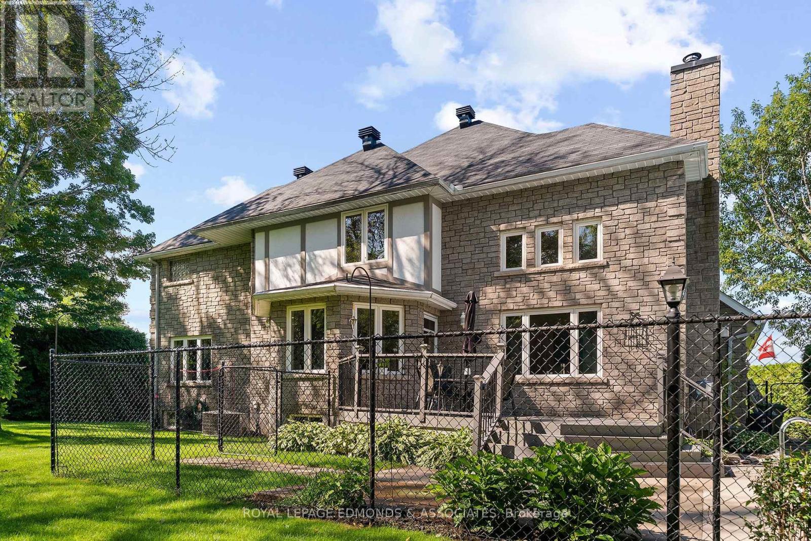131 OWENS STREET - 42