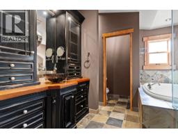 148 Stemwinder Drive, Kimberley, BC V1A2Y5 Photo 46
