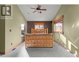 148 Stemwinder Drive, Kimberley, BC V1A2Y5 Photo 42