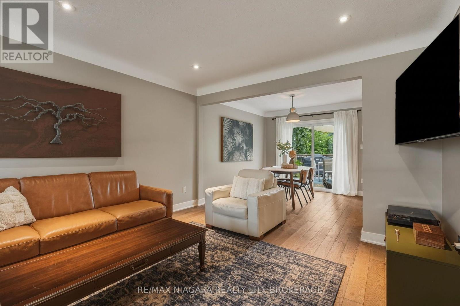 9 YOUNGBLUT AVENUE, St. Catharines (Vine/Linwell) — photo 8