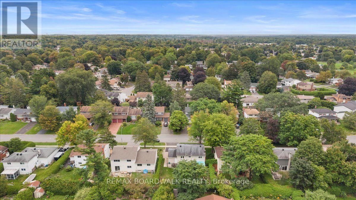 4 Bed, 3 Bath House for Sale in Ottawa – 84 WESTPARK DRIVE, Ottawa – MLS# X13766372 - Image 42