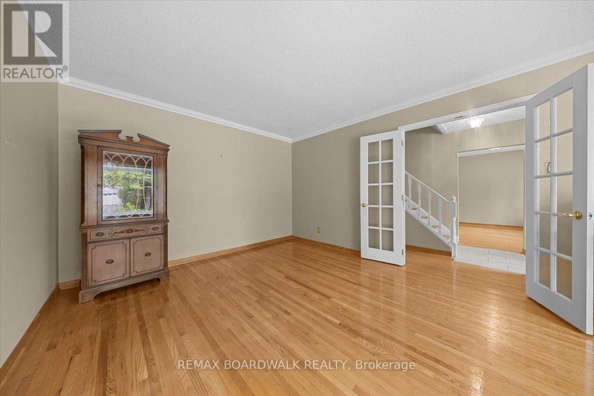 84 WESTPARK DRIVE, Ottawa — photo 6