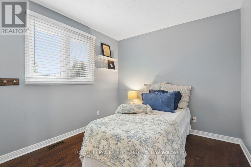 4 Bed, 3 Bath House for Sale in Ottawa – 31 ELKE DRIVE, Ottawa – MLS# X13766386 - Image 31