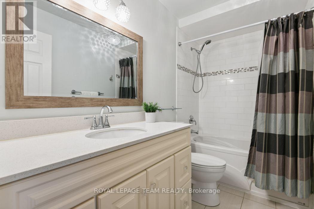 4 Bed, 3 Bath House for Sale in Ottawa – 31 ELKE DRIVE, Ottawa – MLS# X13766386 - Image 32