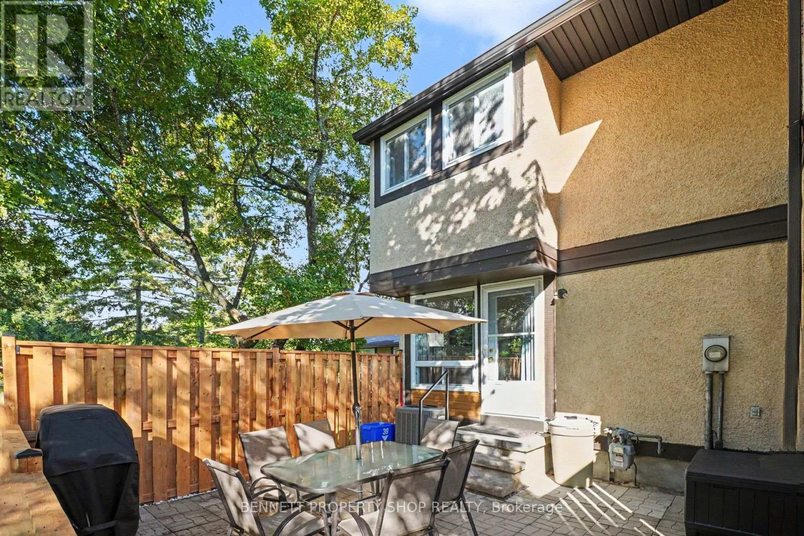 3 Bed, 2 Bath House for Sale in Ottawa – 39 – 3411 PAUL ANKA DRIVE, Ottawa – MLS# X13766434 - Image 12