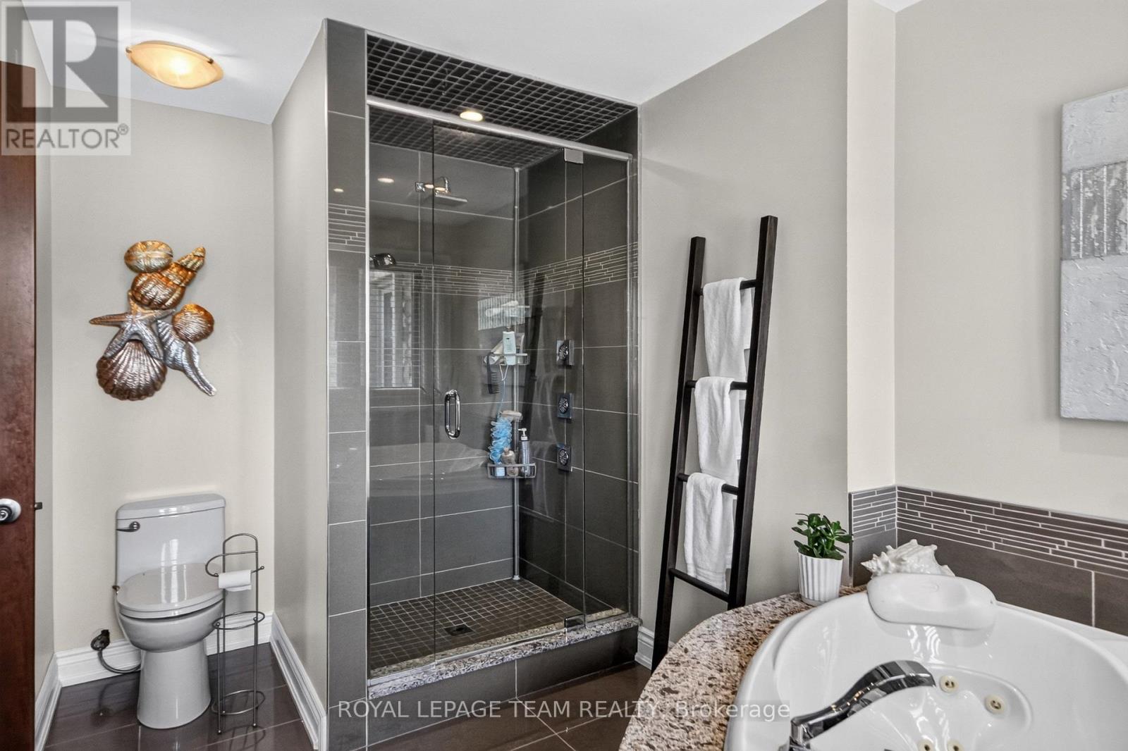 5 Bed, 4 Bath House for Sale in Ottawa – 1425 BALMORAL DRIVE, Ottawa – MLS# X13766714 - Image 25
