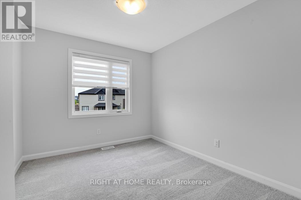 3 Bed, 3 Bath House for Sale in Ottawa – 306 GUPPY GROVE, Ottawa – MLS# X13766724 - Image 23