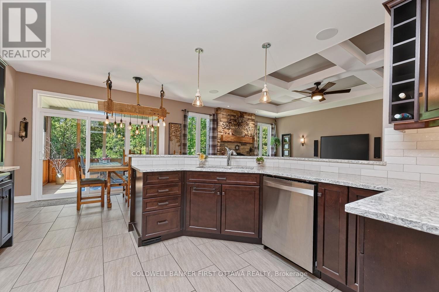 193 MAGGIE'S CRESCENT - Image 14