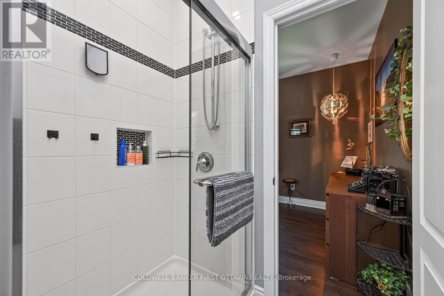 193 MAGGIE'S CRESCENT - Image 31