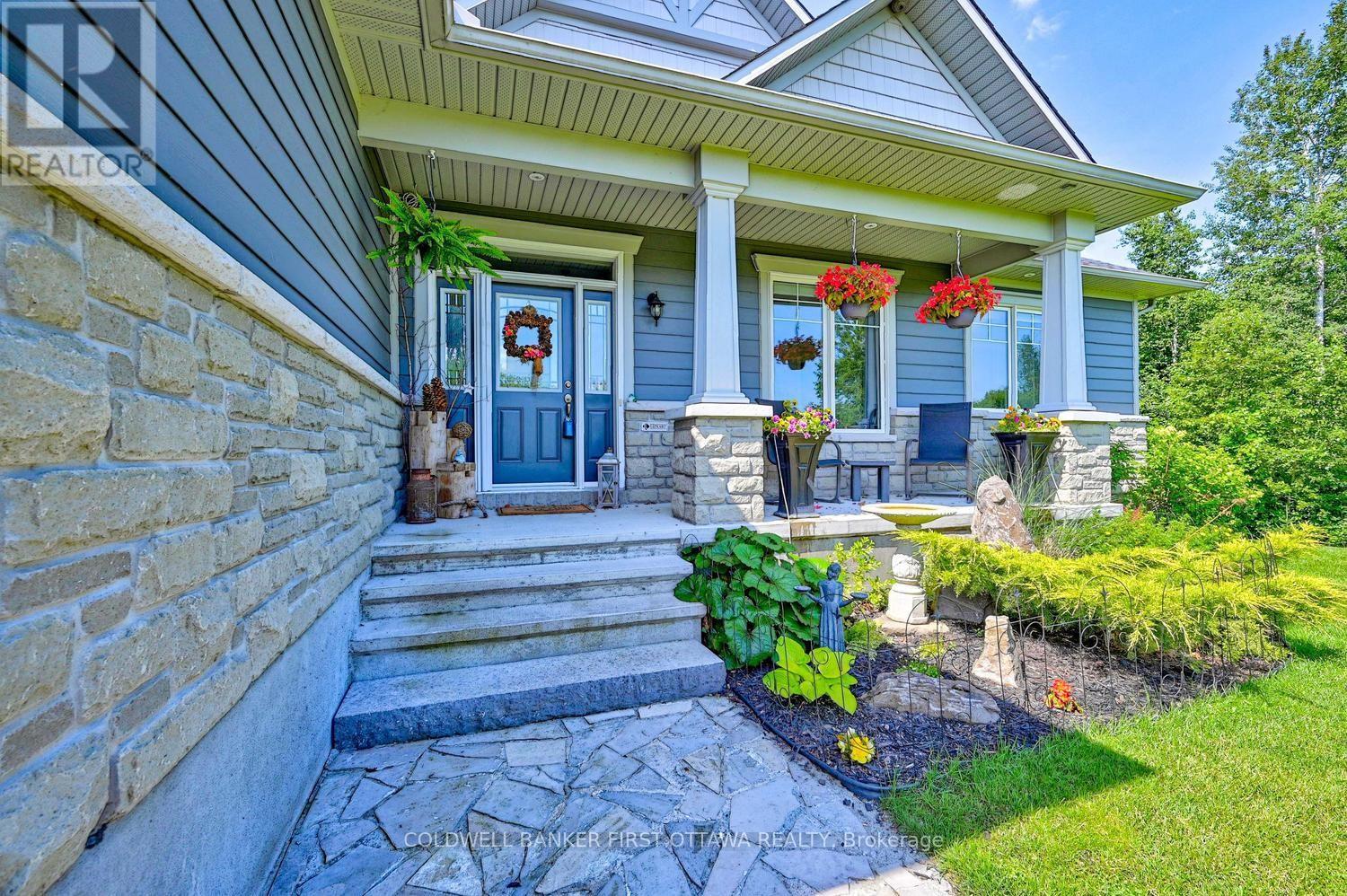 193 MAGGIE'S CRESCENT, Beckwith — photo 6