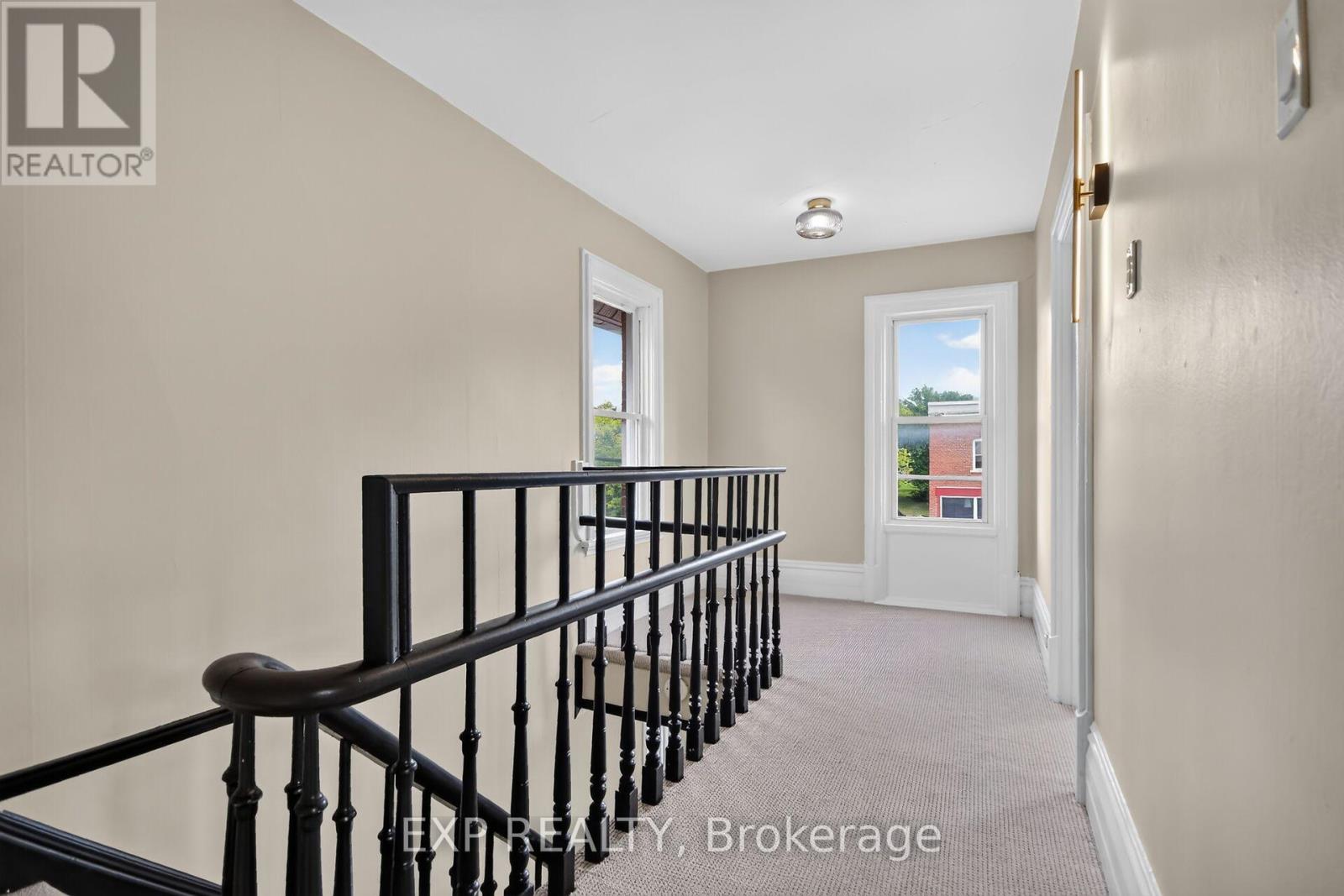86 DANIEL STREET N - Image 19
