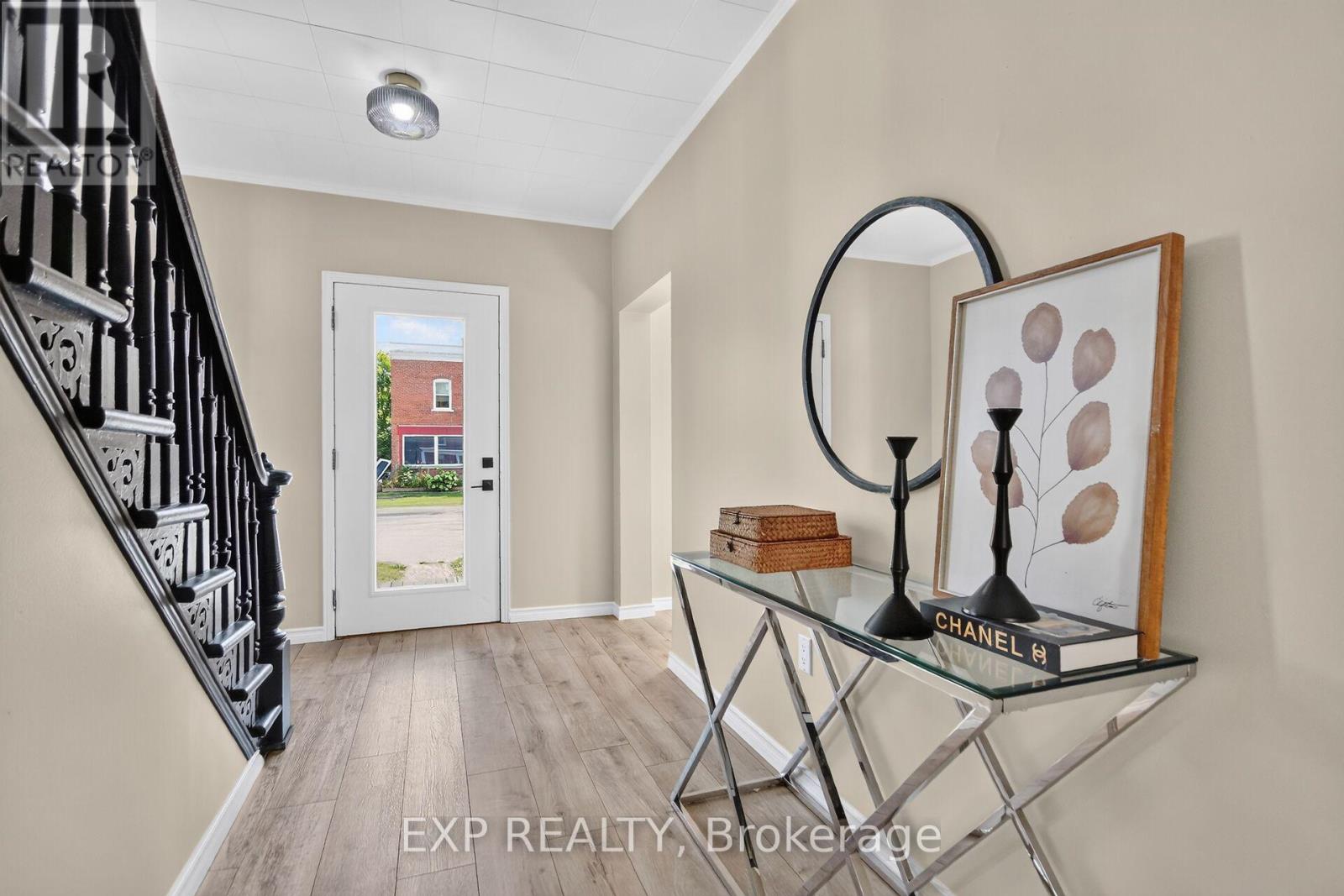 86 DANIEL STREET N, Arnprior — photo 3