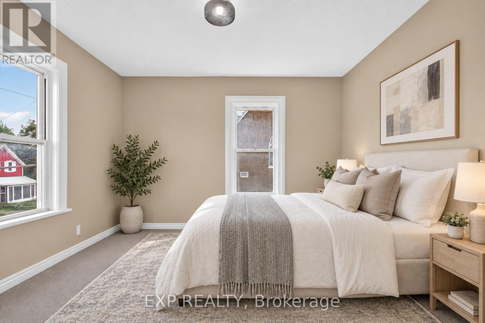 86 DANIEL STREET N - Image 33