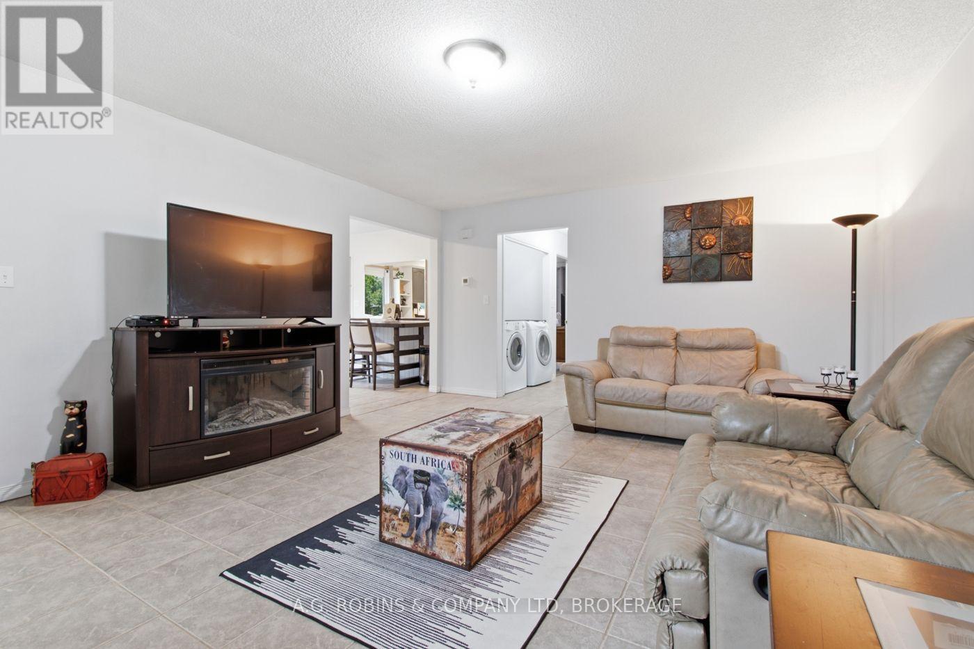 8 ABBOTT LANE, Haldimand — photo 8