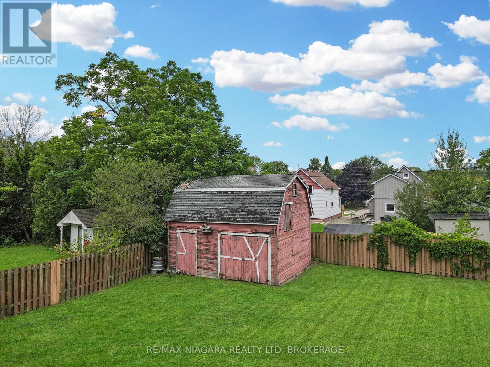 358 PHIPPS STREET - Image 24