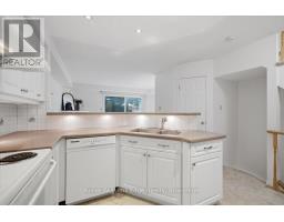 20 - 2025 Cleaver Avenue, Burlington, ON L7M4H8 Photo 22