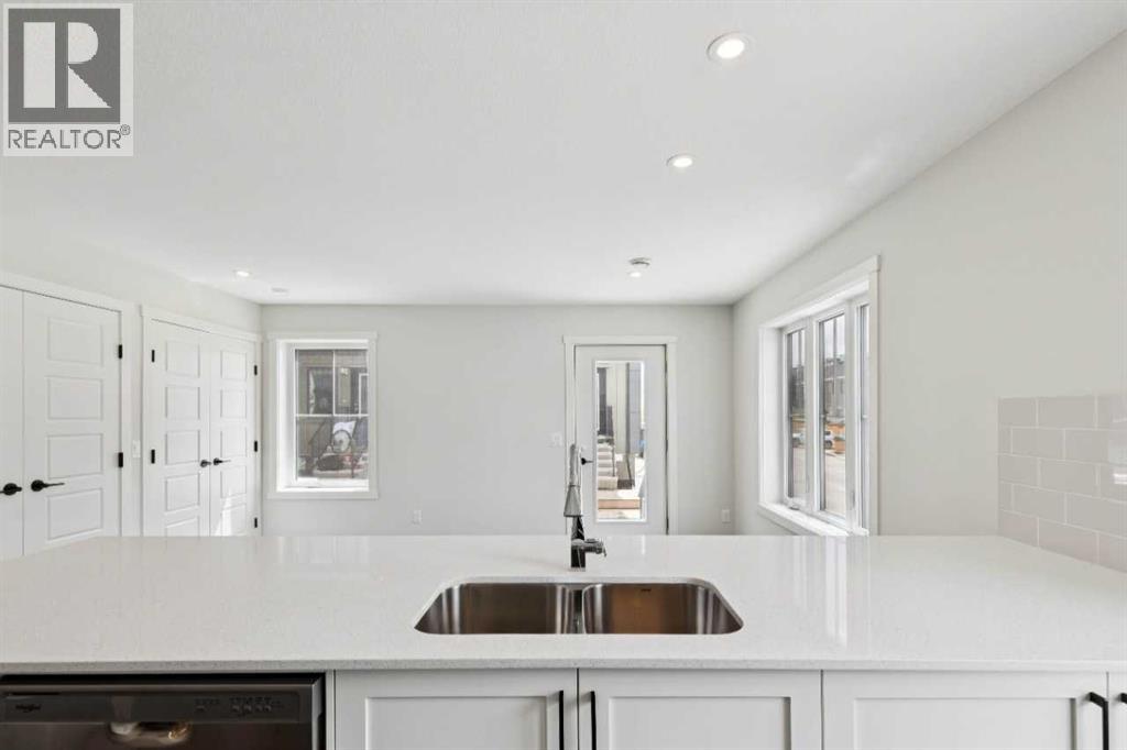 #202 40 Livingston Parade NE - Image 9